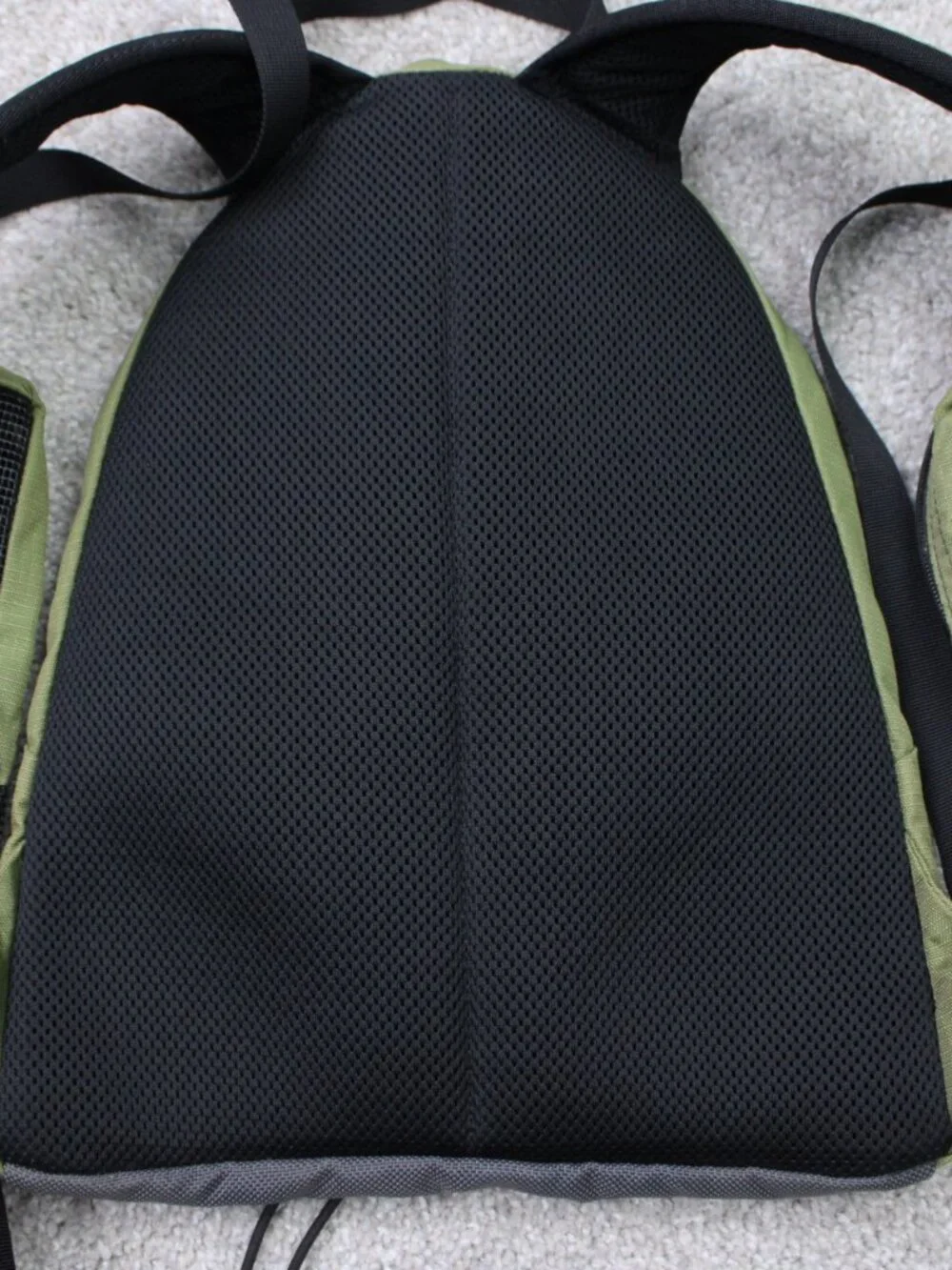 Orvis Fly Fishing Backpack Adult Green Safe Passage Pack 3 Bag Compartment